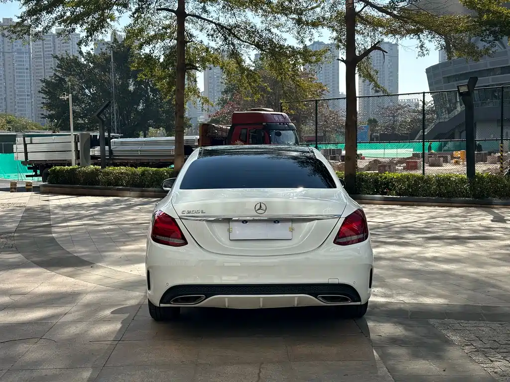Mercedes-Benz C-Class 2018 — фото 20