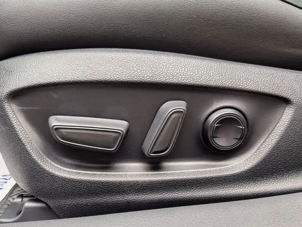 Toyota Avalon 2021 — фото 15