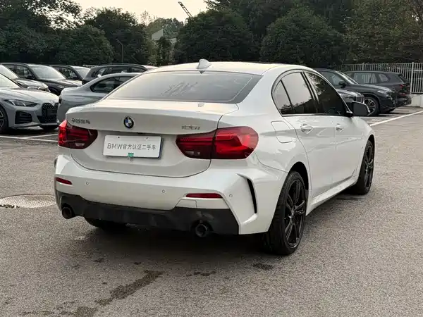 BMW 1 Series 2023