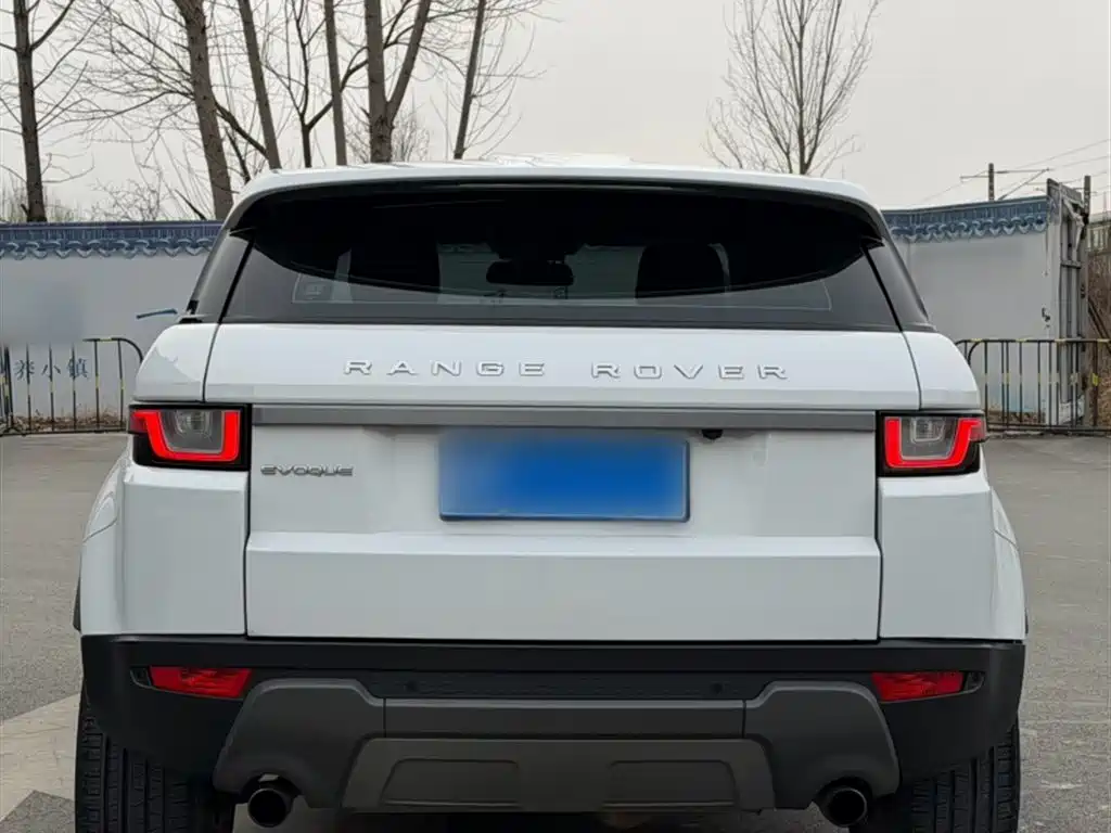 Land Rover Evoque 2016 — фото 23