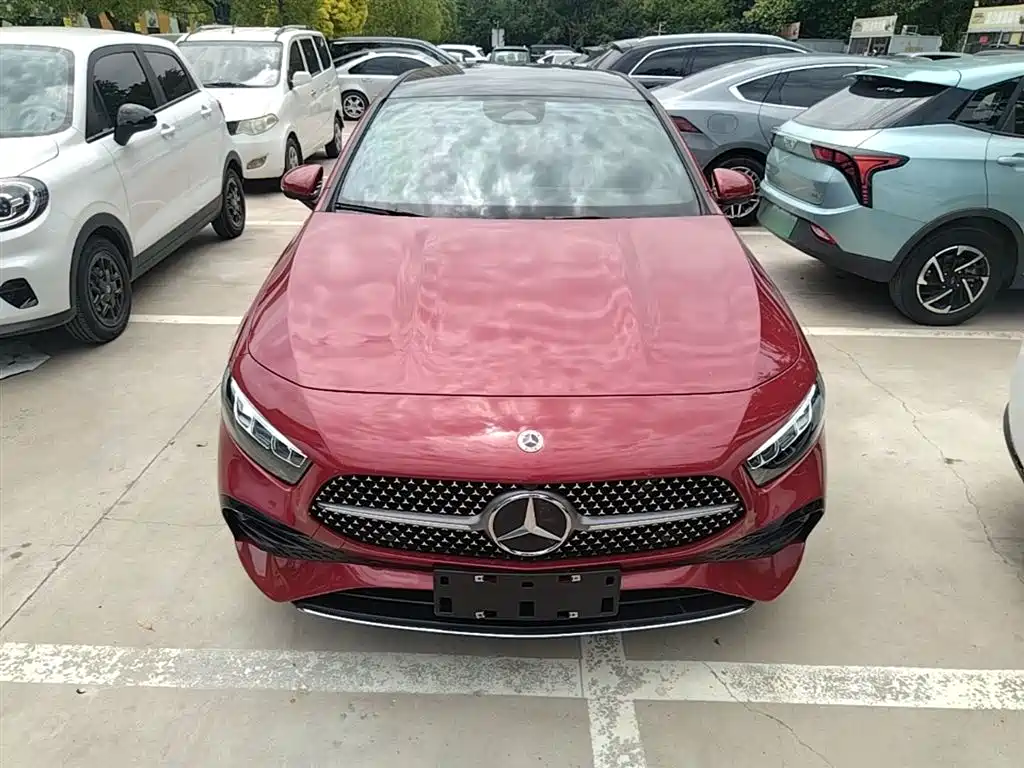 Mercedes-Benz A-Class 2023 — фото 3
