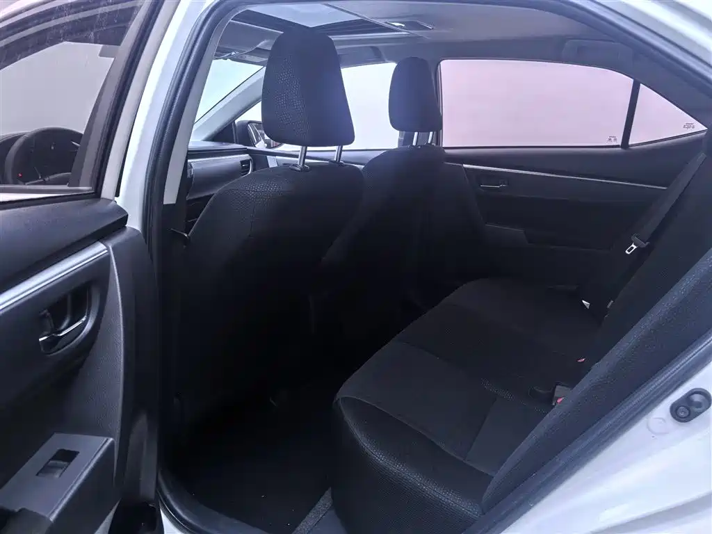 Toyota Levin 2015 — фото 20