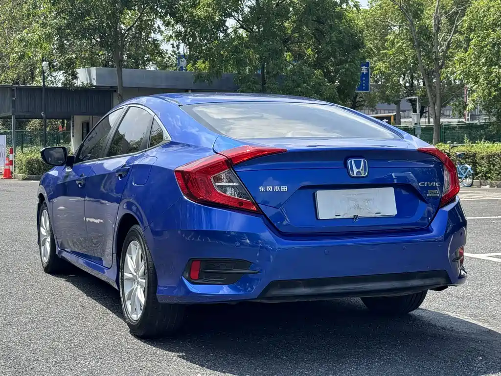 Honda Civic 2019 — фото 3