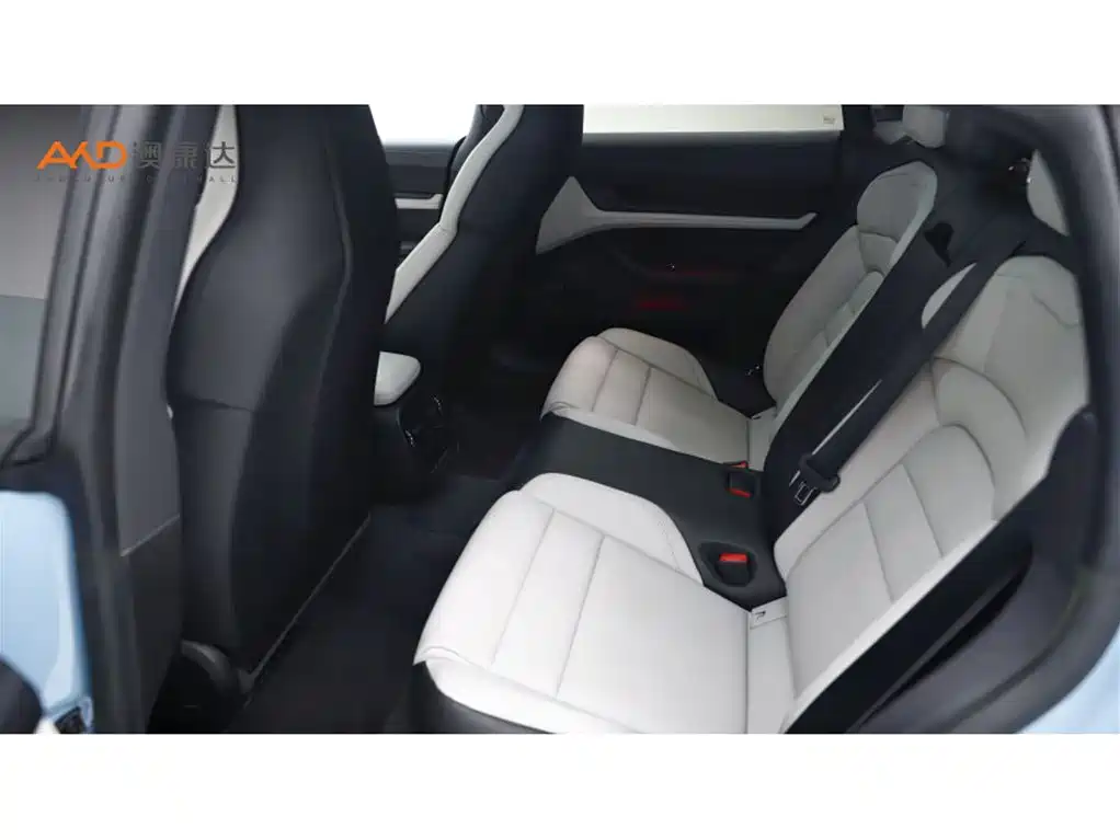 Porsche Taycan 2023