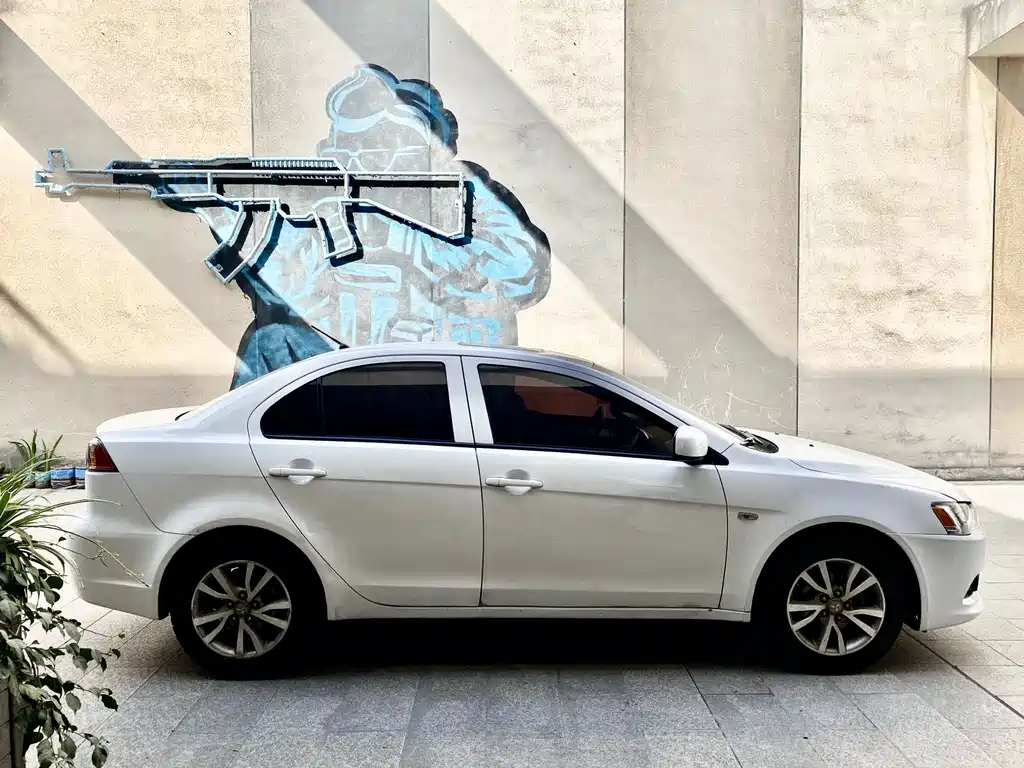 Mitsubishi Lancer EX 2014 — фото 8