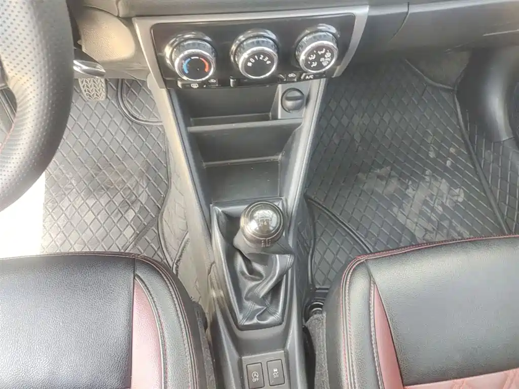 Toyota Vios FS 2017 — фото 14