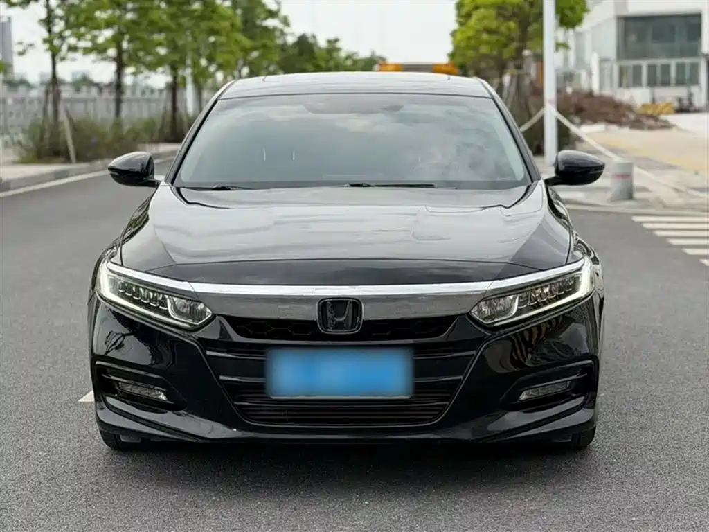 Honda Accord 2019 — фото 6