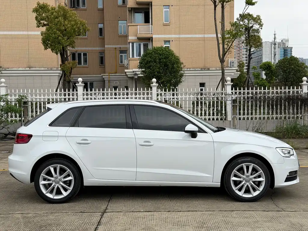 Audi A3 2016 — фото 3