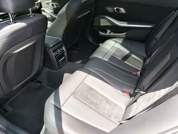 BMW 3 Series 2025