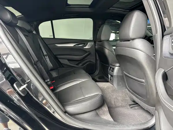 Cadillac CT5 2021