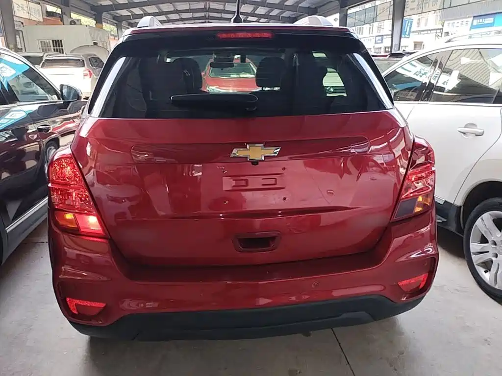 Chevrolet Trax 2018 — фото 6