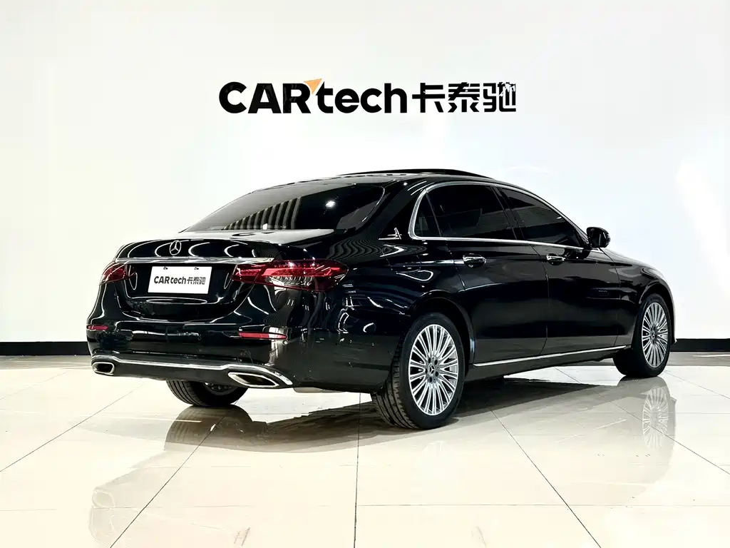 Mercedes-Benz E-Class 2023 — фото 3
