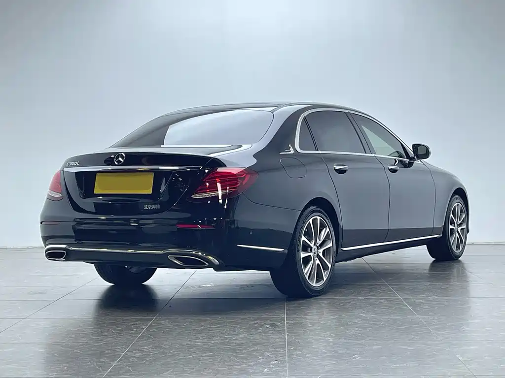 Mercedes-Benz E-Class 2020