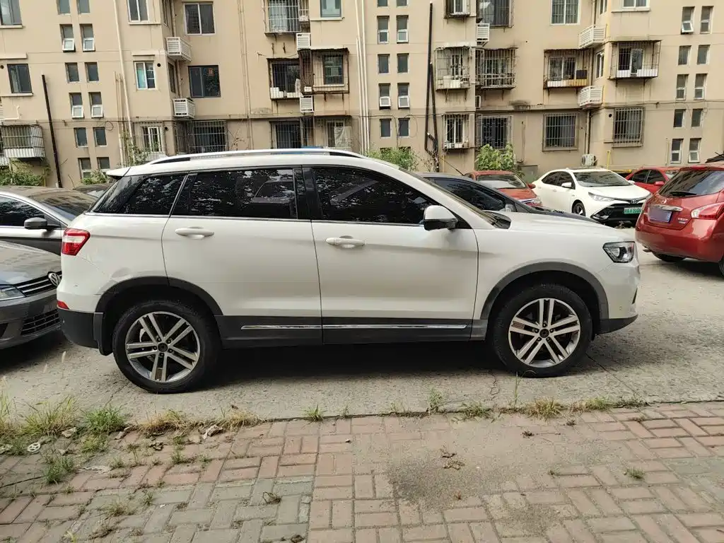 Haval H6 Coupe 2017 — фото 8