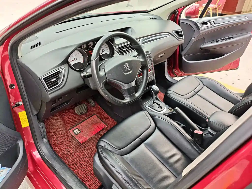 Peugeot 308 2016