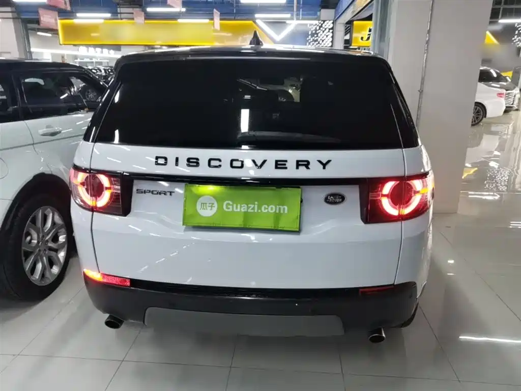 Land Rover Discovery Sport 2017 — фото 6