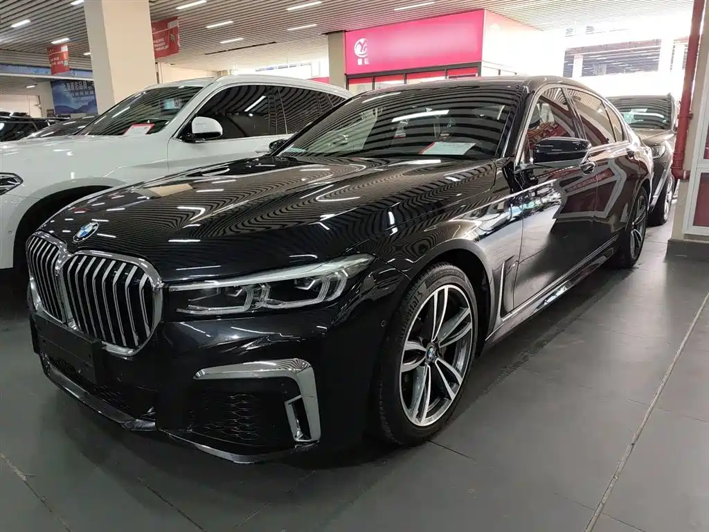 BMW 7 Series 2020 — фото 2