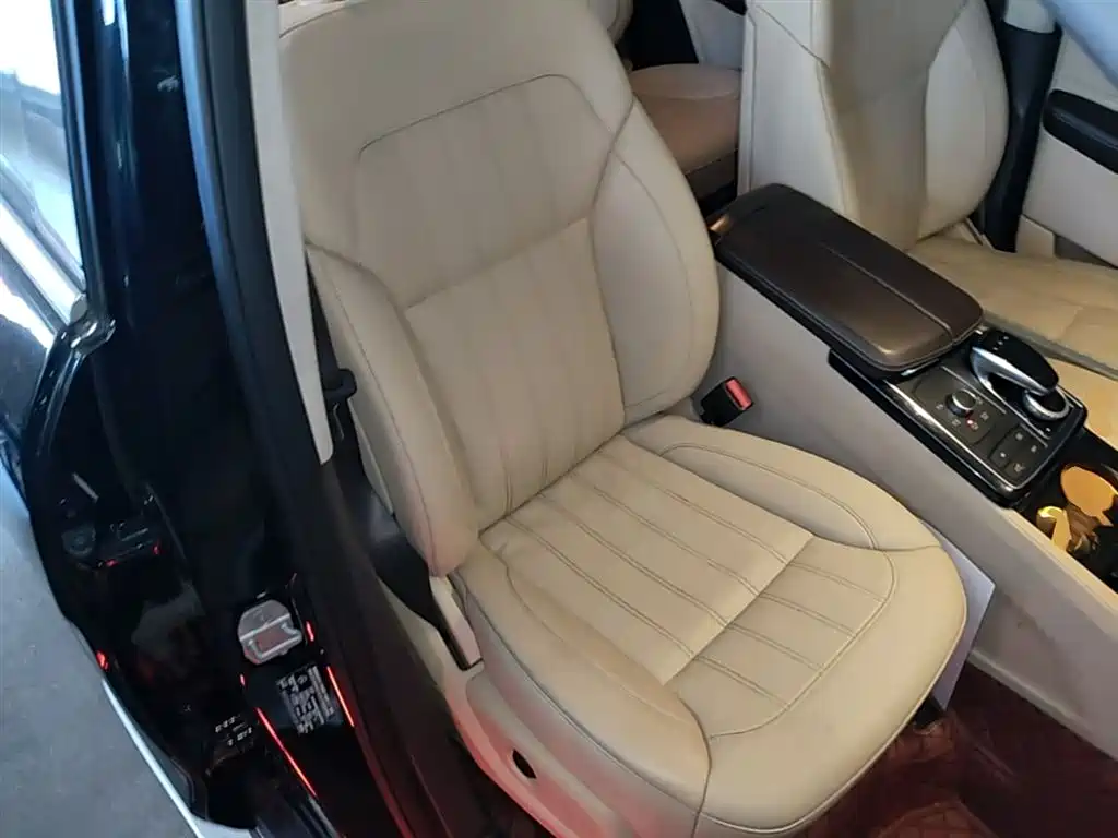 Mercedes-Benz GLE 2016 — фото 25