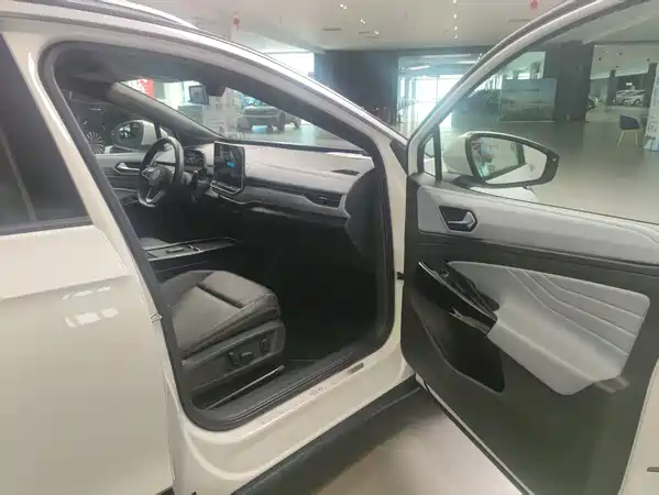Volkswagen ID.4 X 2024