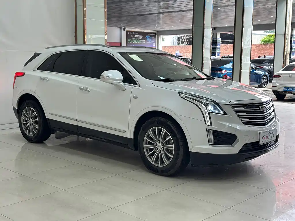 Cadillac XT5 2019 — фото 3