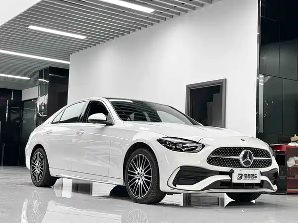 Mercedes-Benz C-Class 2023