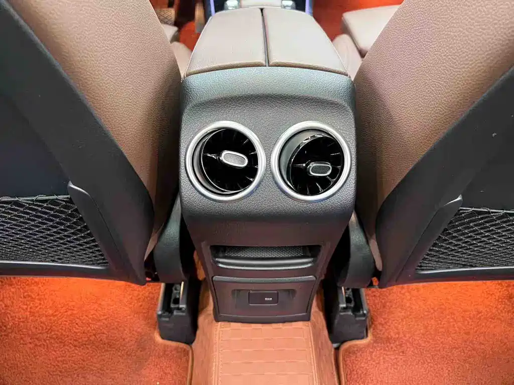 Mercedes-Benz GLB 2022 — фото 14