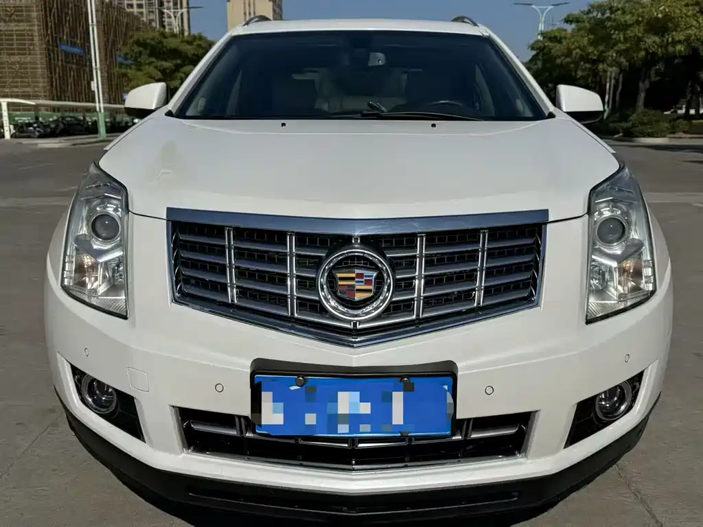 Cadillac SRX 2016 — фото 2