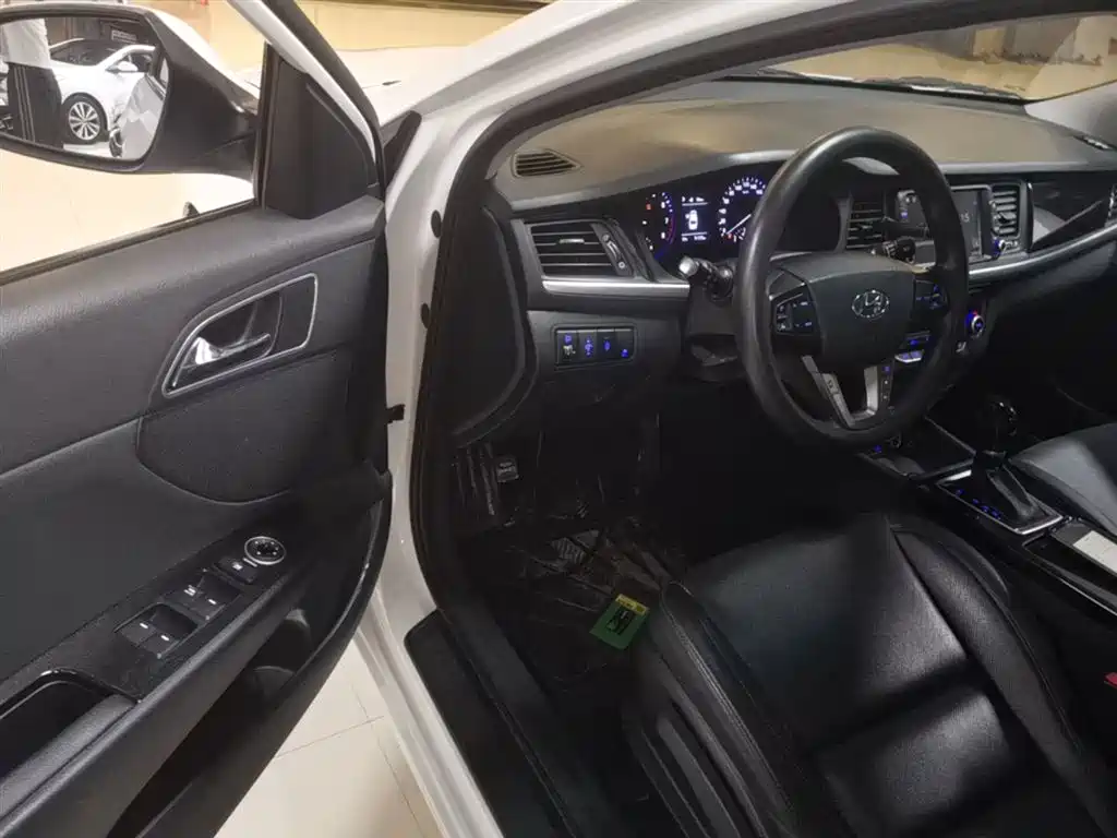 Hyundai Mistra 2020 — фото 16