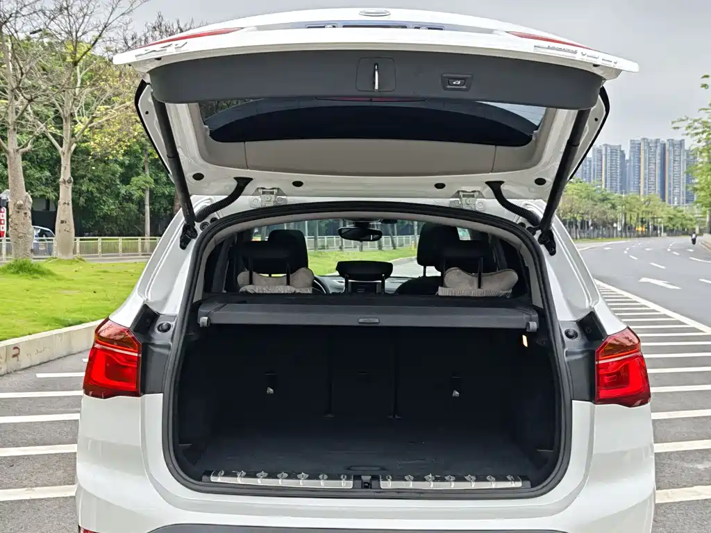 BMW X1 2019 — фото 14
