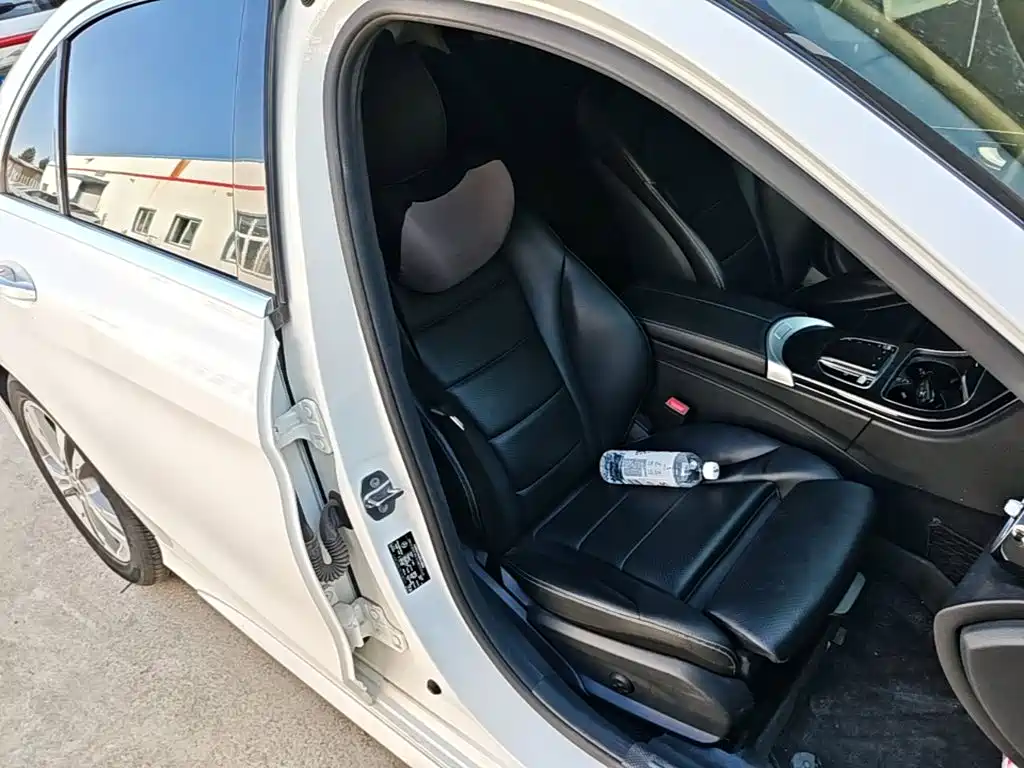 Mercedes-Benz C-Class 2019 — фото 25