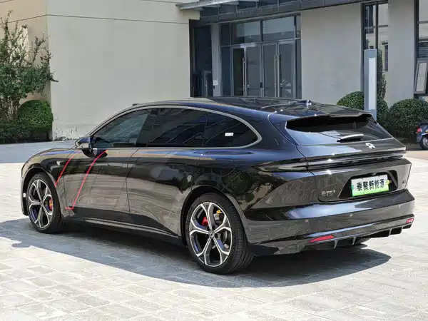 NIO ET5T 2025