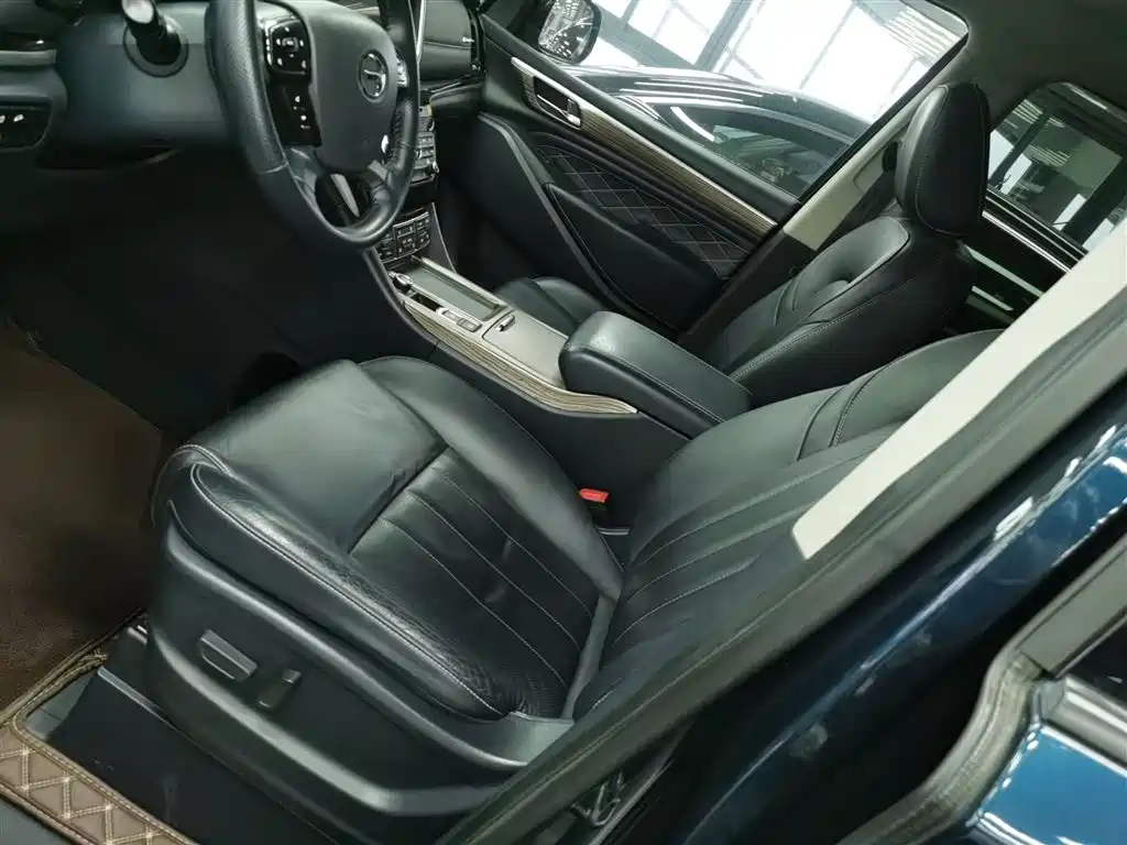 GAC Motor Trumpchi M8 2020 — фото 11