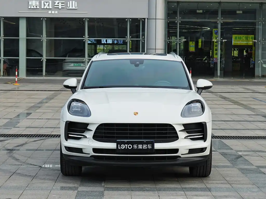 Porsche Macan 2019 — фото 2