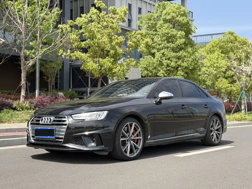 Audi S4 2019