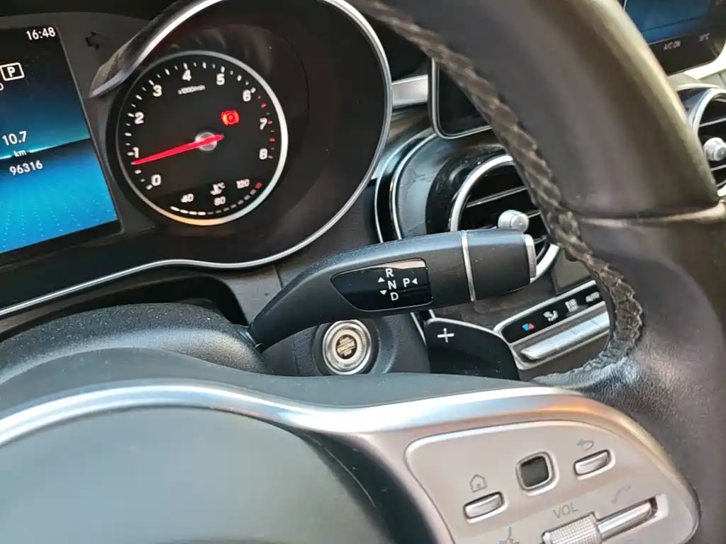Mercedes-Benz C-Class 2019 — фото 14