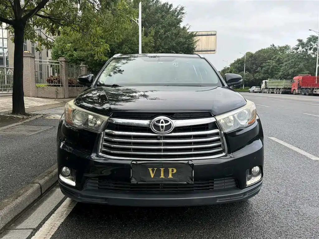Toyota Highlander 2016 — фото 2