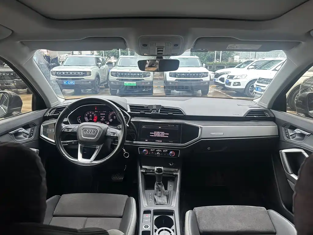 Audi Q3 2022