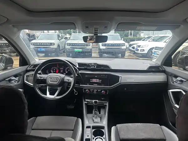 Audi Q3 2022