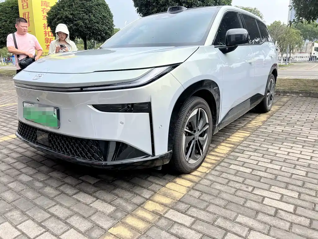 Toyota bZ3X 2025
