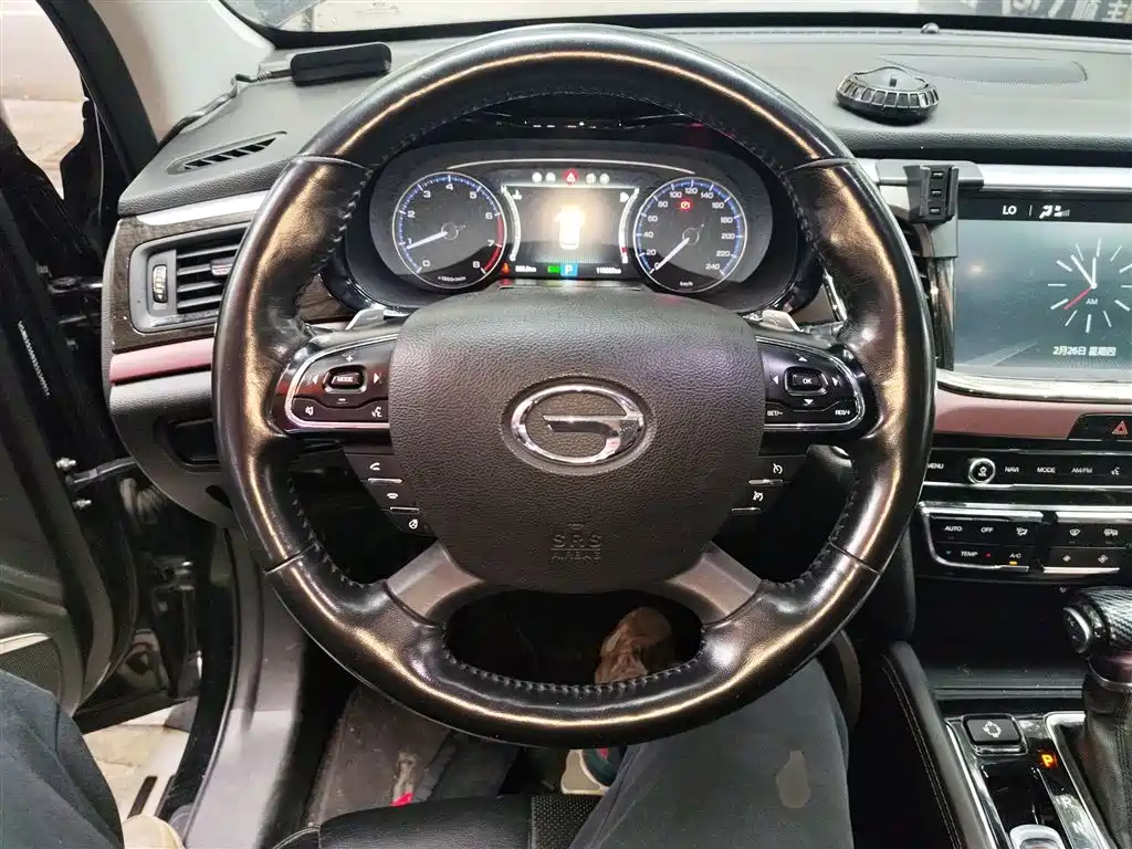 GAC Motor Trumpchi GS8 2018 — фото 11