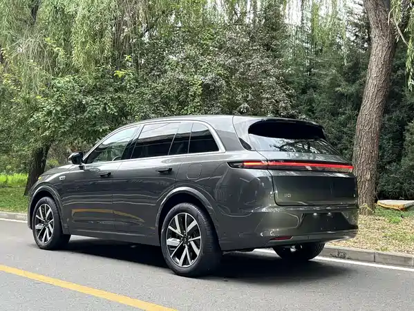 Li Auto L7 2023