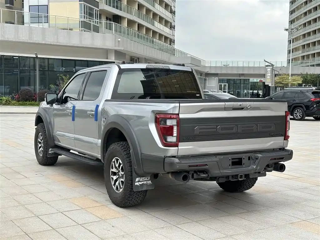 Ford F-150 Raptor 2025 — фото 13