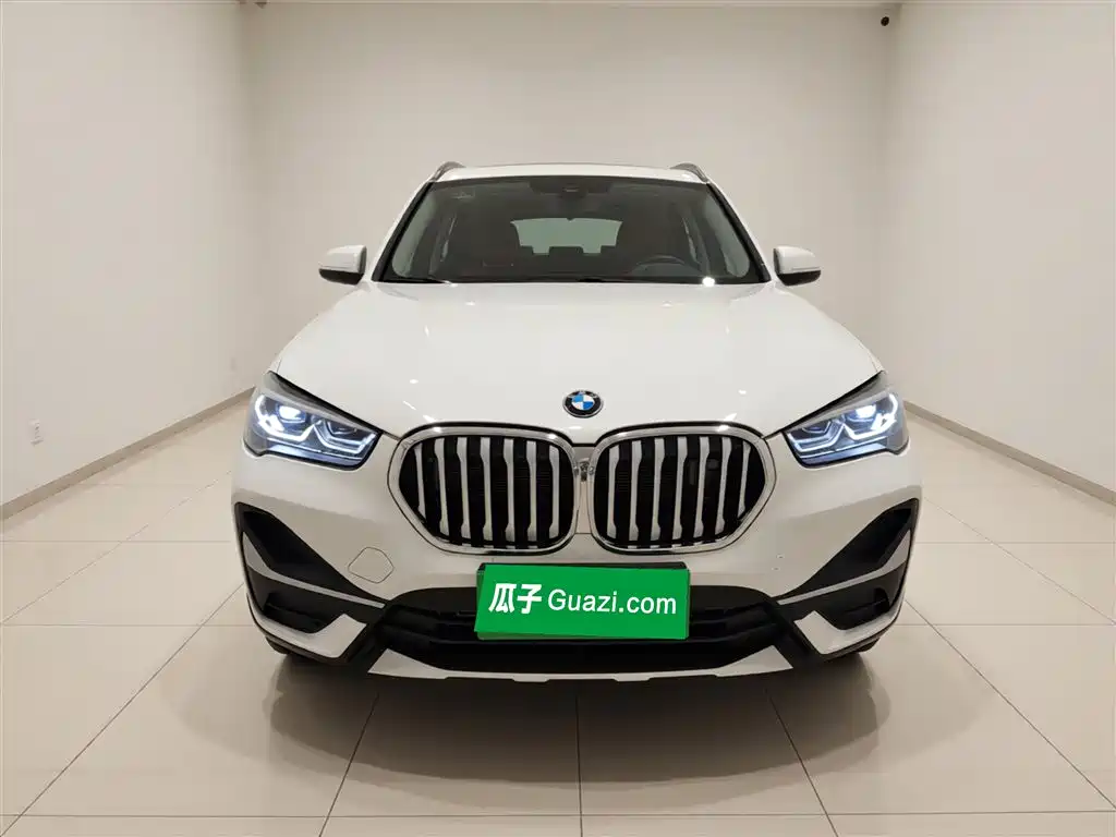 BMW X1 2020 — фото 3