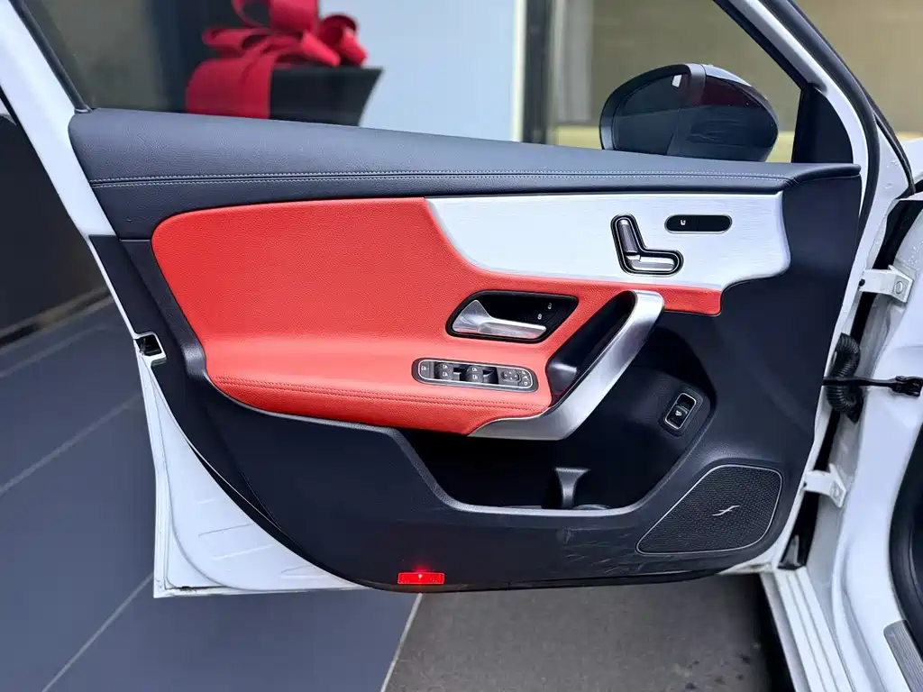 Mercedes-Benz A-Class AMG 2025