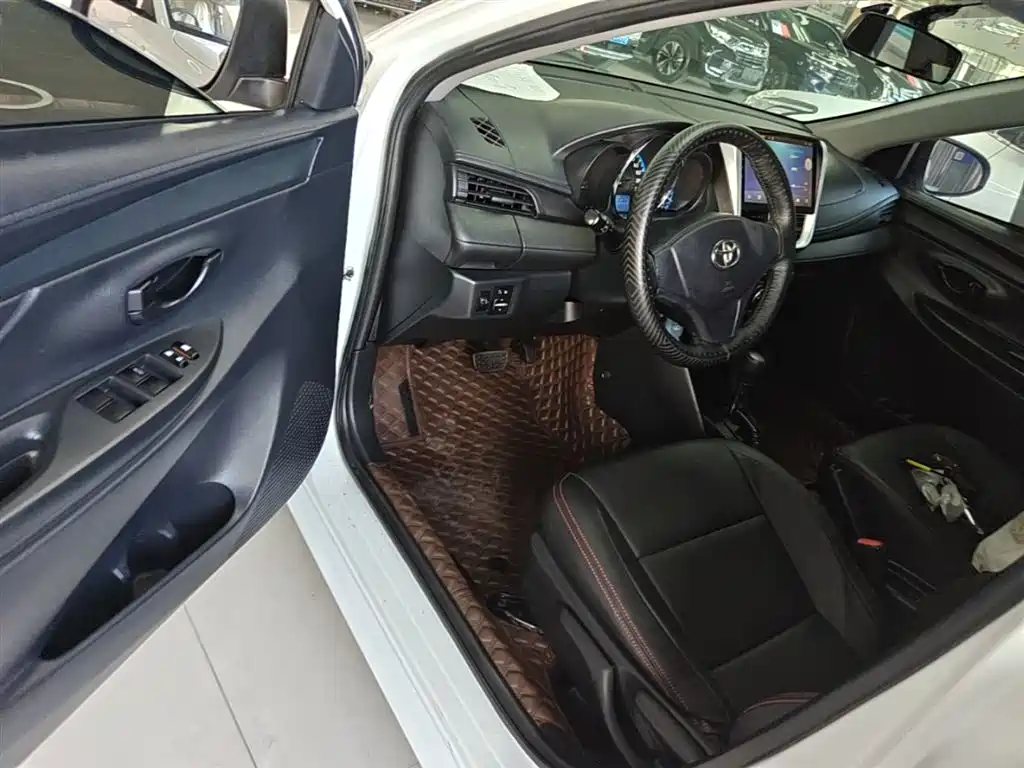 Toyota Vios FS 2018 — фото 16