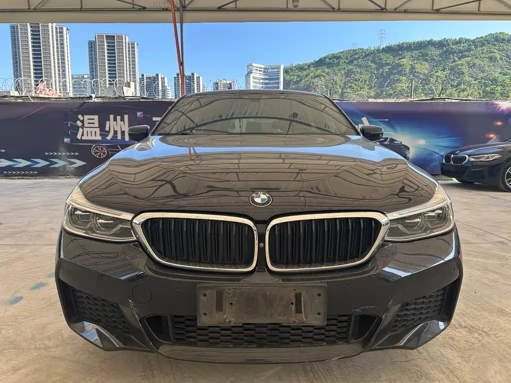 BMW 6 Series GT 2018 — фото 2