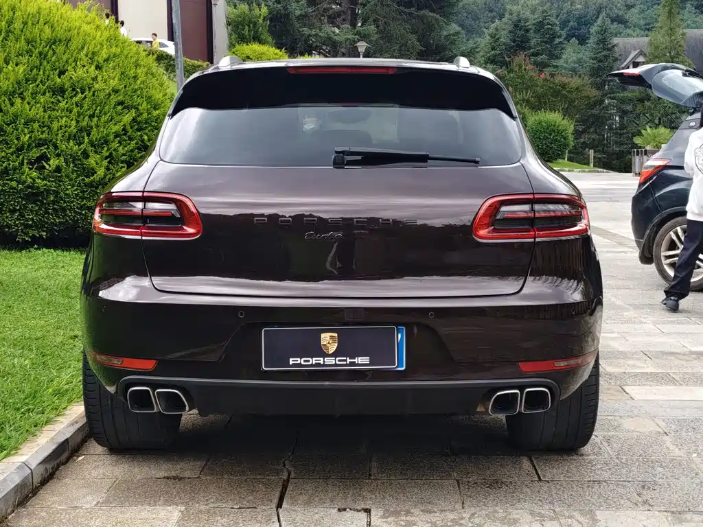 Porsche Macan 2015 — фото 42
