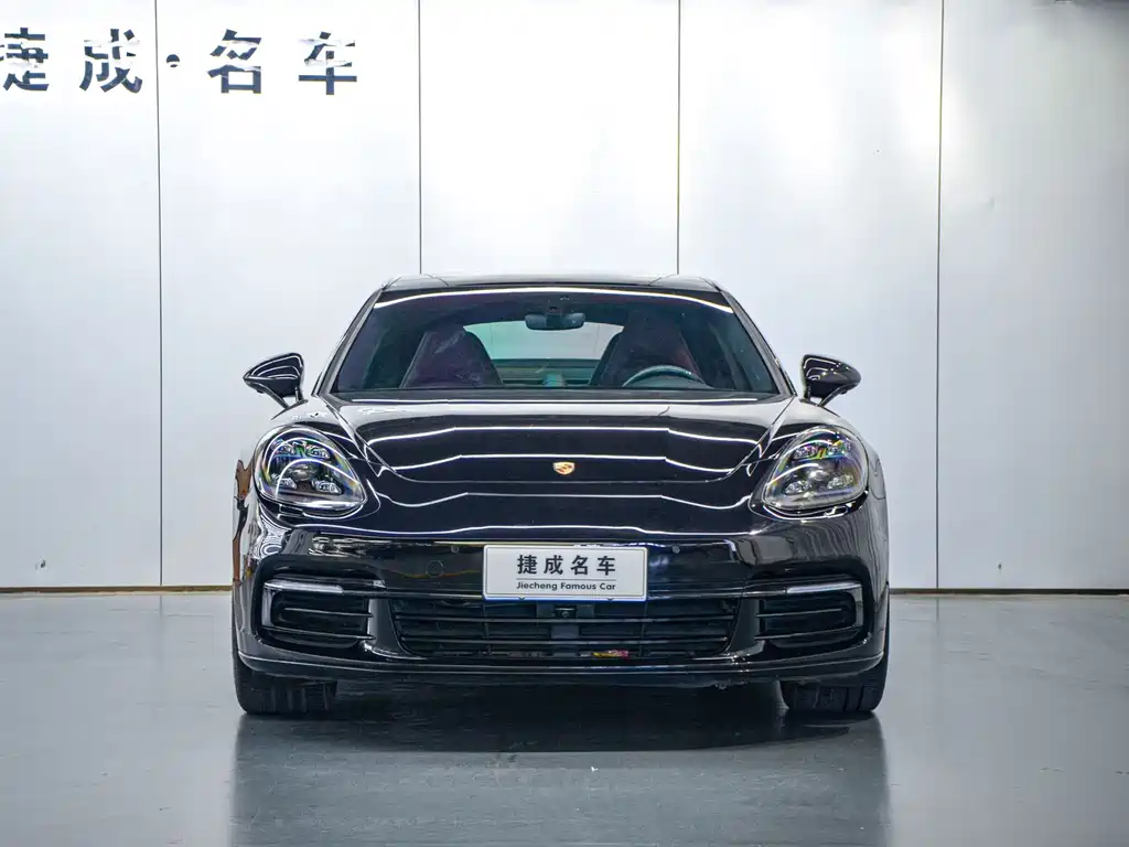 Porsche Panamera 2019 — фото 2
