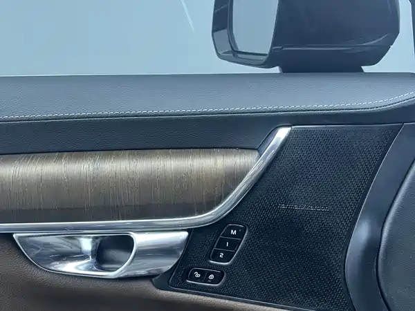 Volvo S90 2021