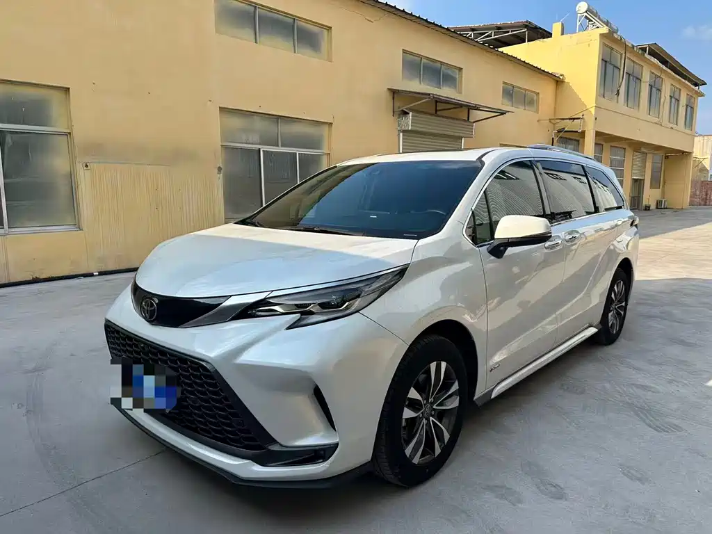 Toyota Granvia 2025
